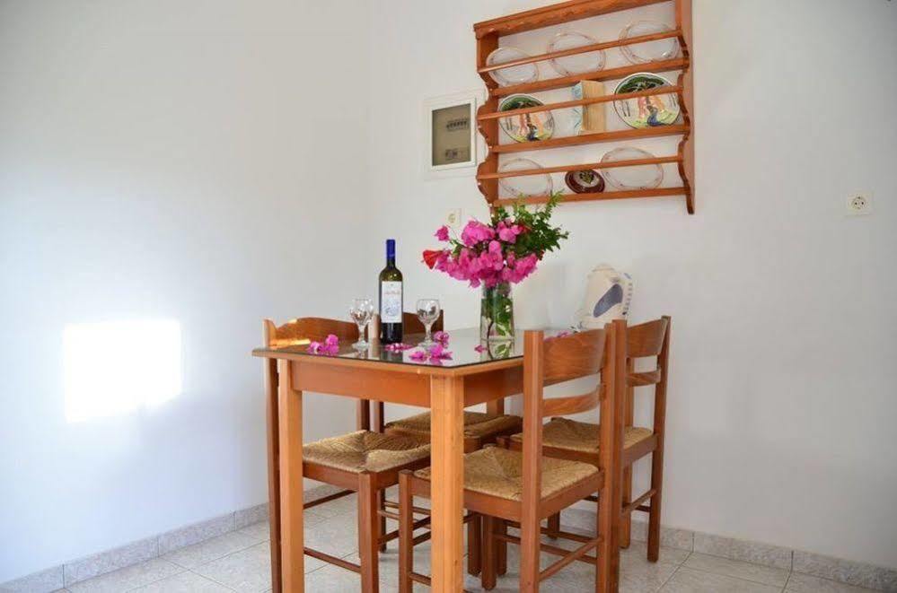 Panorama Studios Archangelos  Extérieur photo