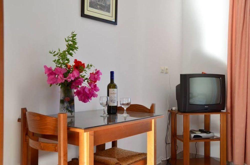 Panorama Studios Archangelos  Extérieur photo